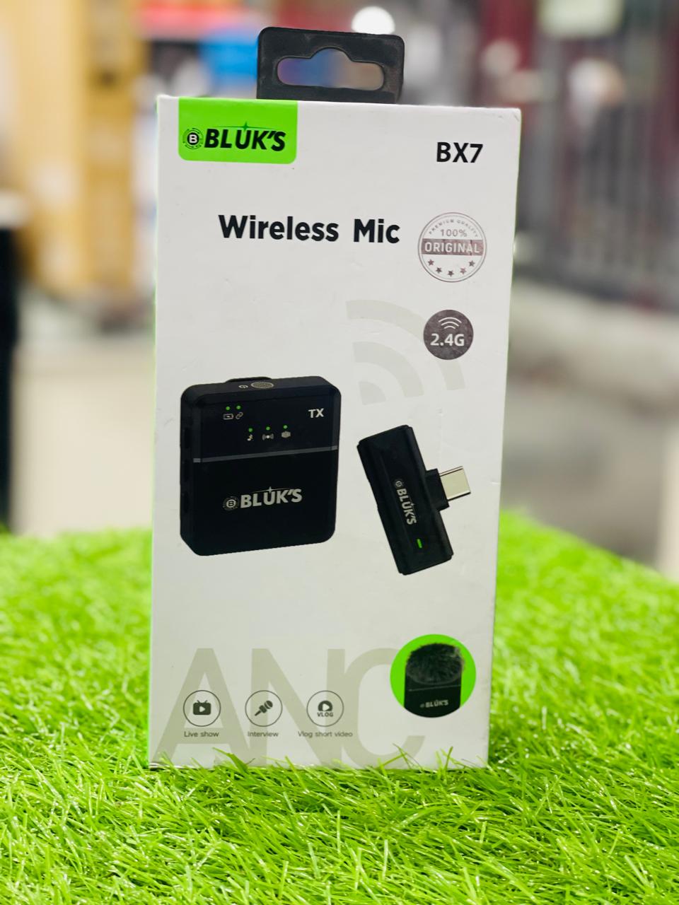 BLUK'S BX7 Wireless Mic | 9ms Ultra-Low Latency | ANC & Reverb Mode | I.T STORE