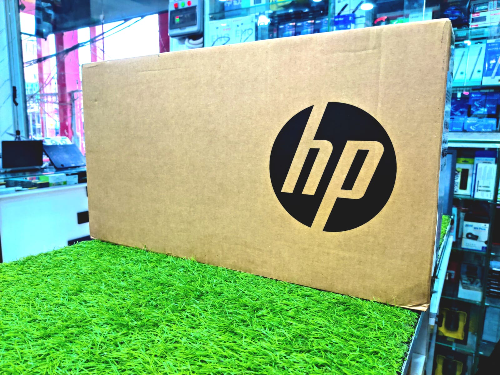 HP original laptops wholesale dealer Rex City Faisalabad Jaffar Malik.