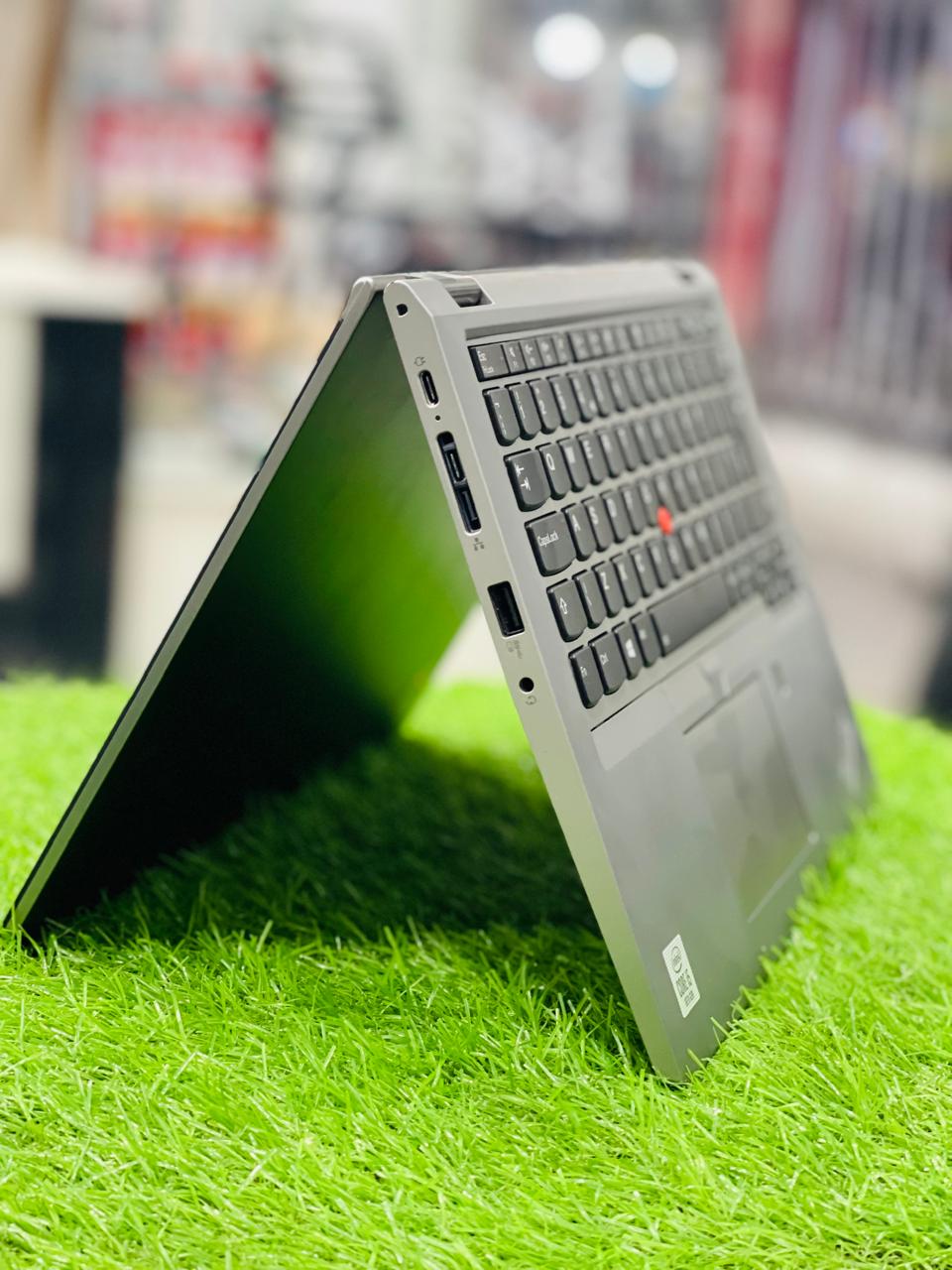 Lenovo ThinkPad L13 Yoga G1 i5 10th Gen 8GB 256GB FHD Touch x360 | IT Store