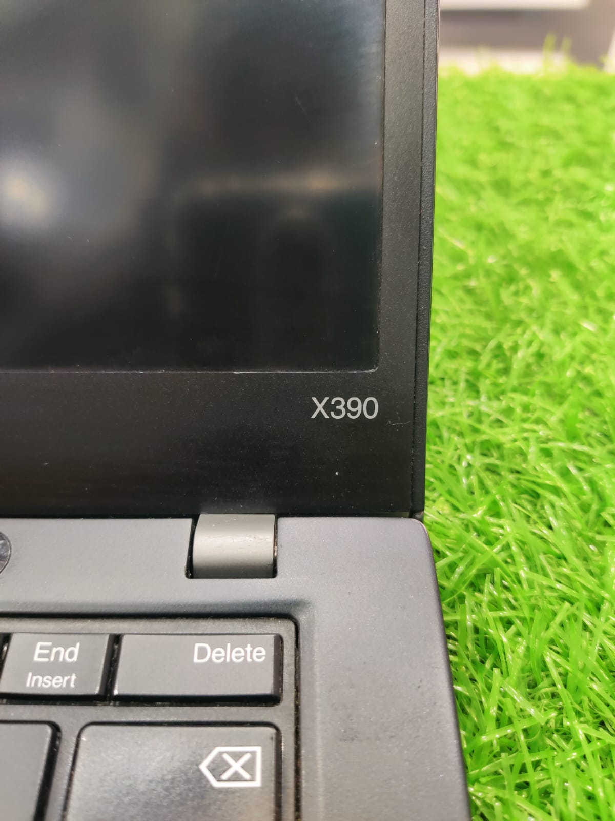 Lenovo ThinkPad X390 Core i5 8th Gen | 8GB RAM | 256GB NVMe SSD | FHD | Backlit Keyboard
