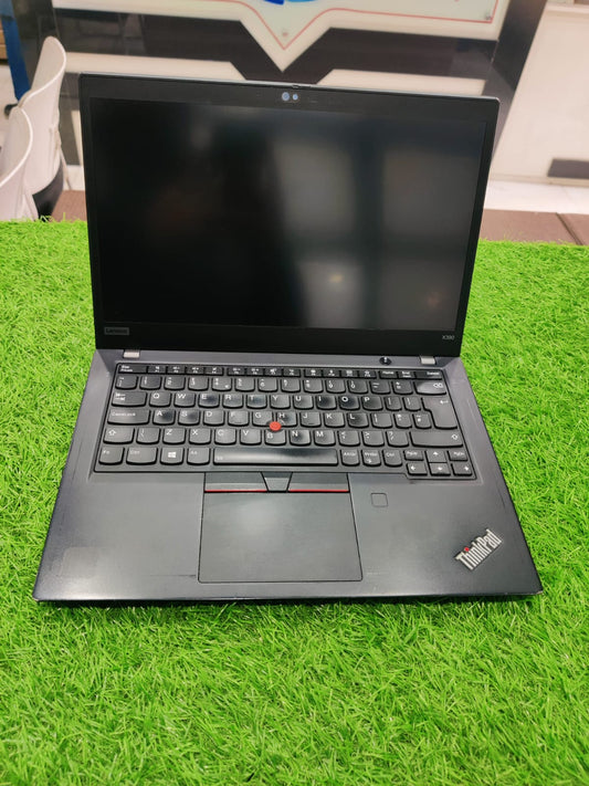 Lenovo ThinkPad X390 Core i5 8th Gen | 8GB RAM | 256GB NVMe SSD | FHD | Backlit Keyboard
