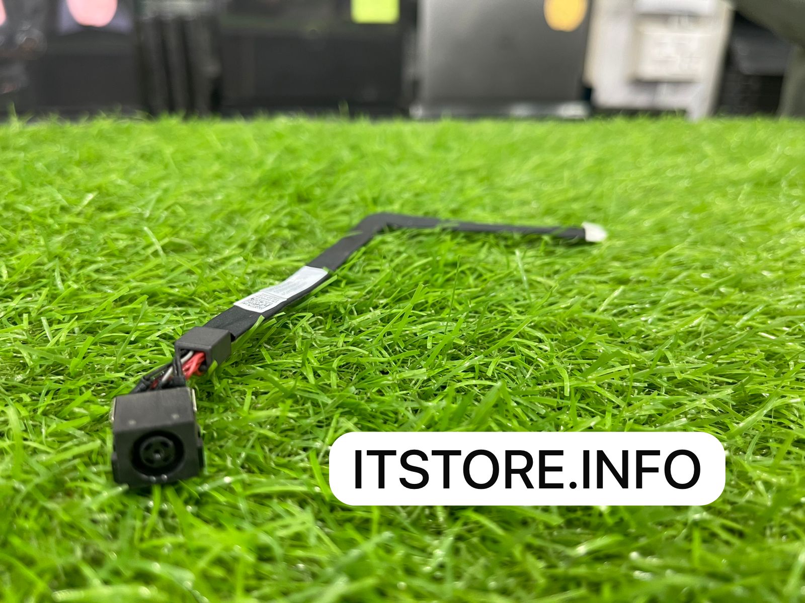 Dell Precision 7730 Charging Port Price at I.T. STORE Faisalabad