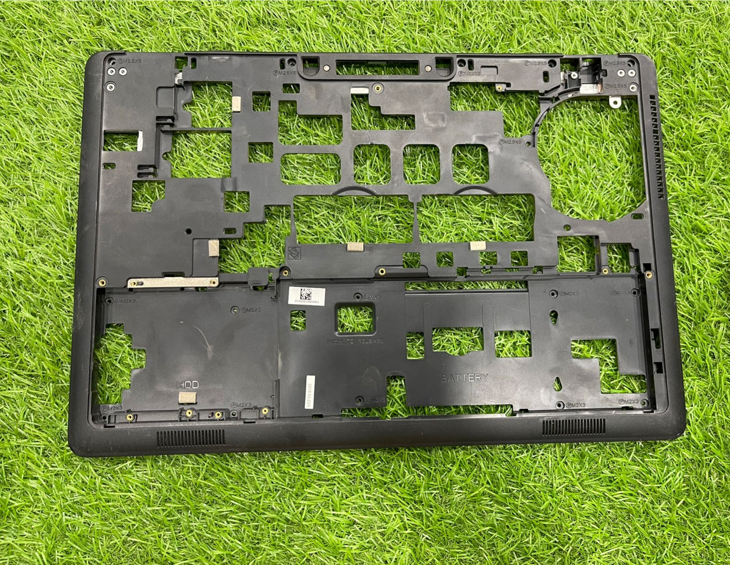 Dell Latitude E5540 Bottom Base Cover D Panel Front View