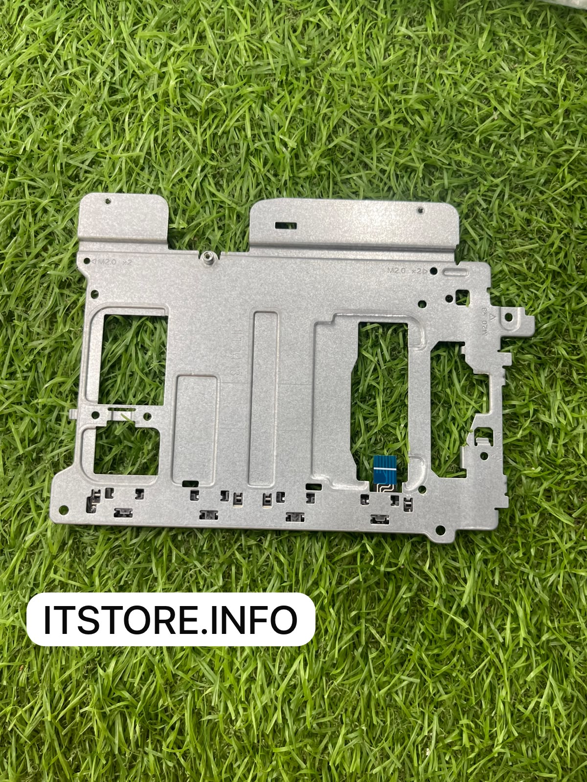hp probook 650 g2 laptop trackpad metal frame back view itstore info