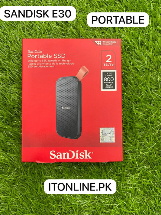 SanDisk E30 2TB Portable External SSD showing 800MB/s Speed